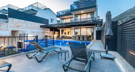 Villa Royal Hills 1