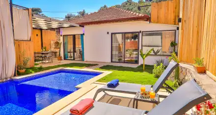 Villa Flower Aras