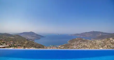 Villa Maysa