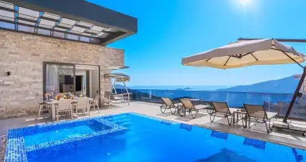 Villa White Smith