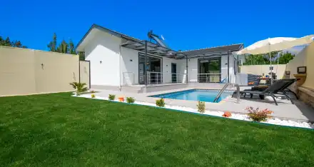Villa Apex 1