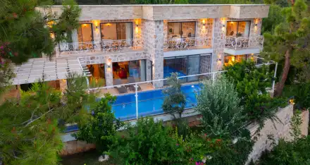 Villa Gravis 4