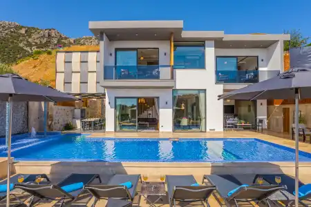 Villa Tilya