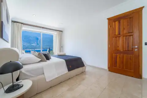 4. Yatak Odası