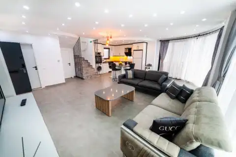 Salon
